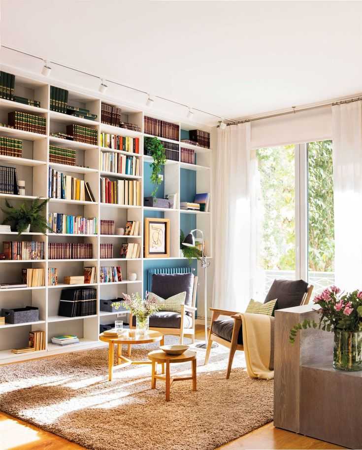 Книжные шкафы для домашней библиотеки: как гармонично вписать их в современный интерьер