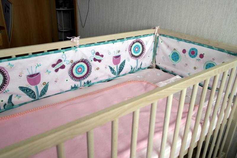 Бортики в кроватку для новорожденных: наши инструкции | для детской | mattrasik.ru