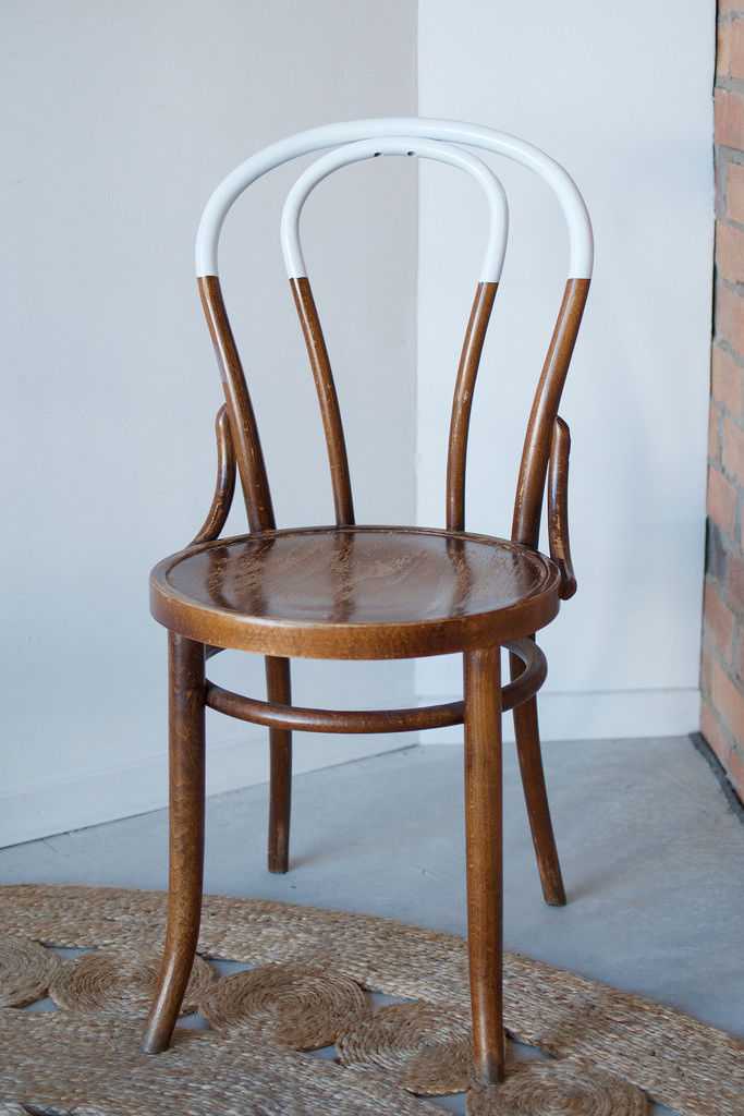 Реставрация стула (41 фото): каким образом можно реставрировать старые модели своими руками, как отреставрировать венский стул  в домашних условиях