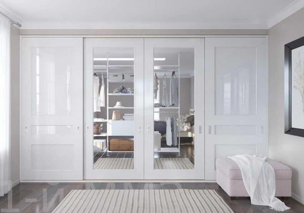 Двери-купе в гардеробную (48 фото): складные гармошкой и купейные зеркальные, штора вместо двери и радиусные для комнаты